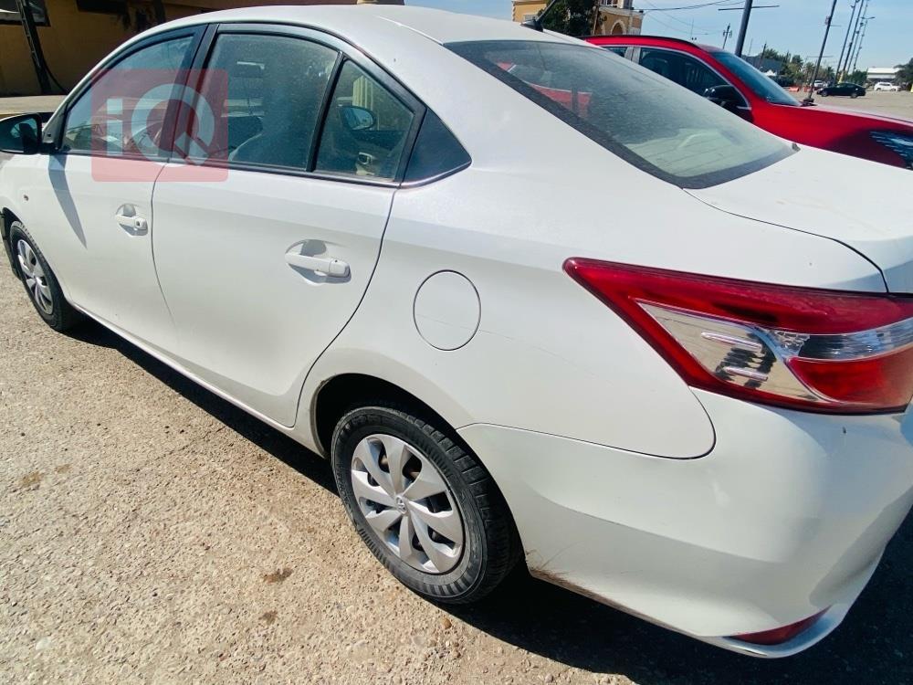 تويوتا يارس